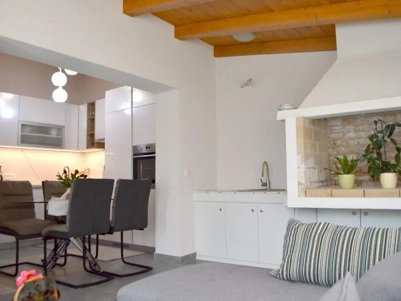 Apartman Julija Poljana
